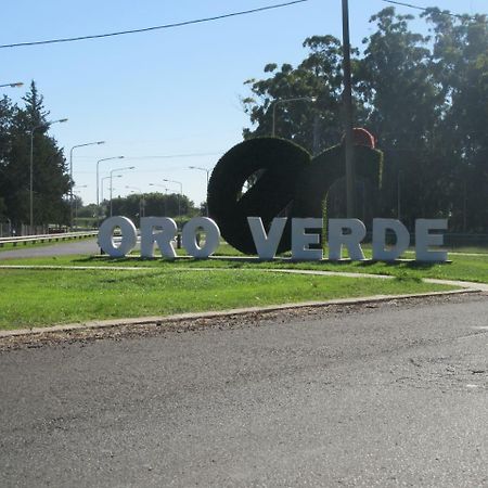 Los Tordos Oro Verde Extérieur photo